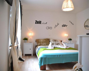 Гостиница Holiday Rügen Putbus  Путбус